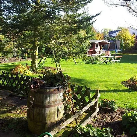 بيت ضيافة Inselgaestehaus-erna بوتبوس