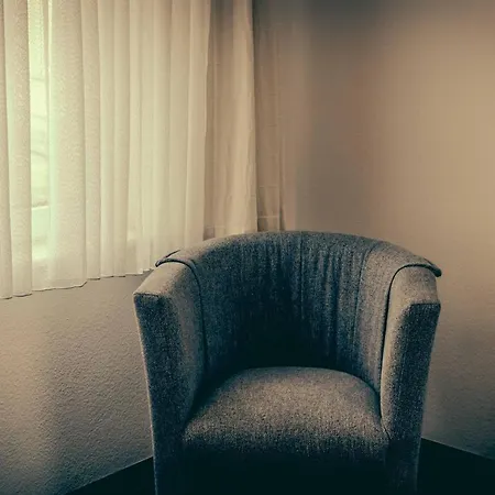 Inselgaestehaus-erna بوتبوس